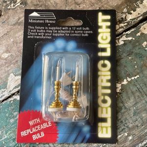 Miniature dollhouse lights